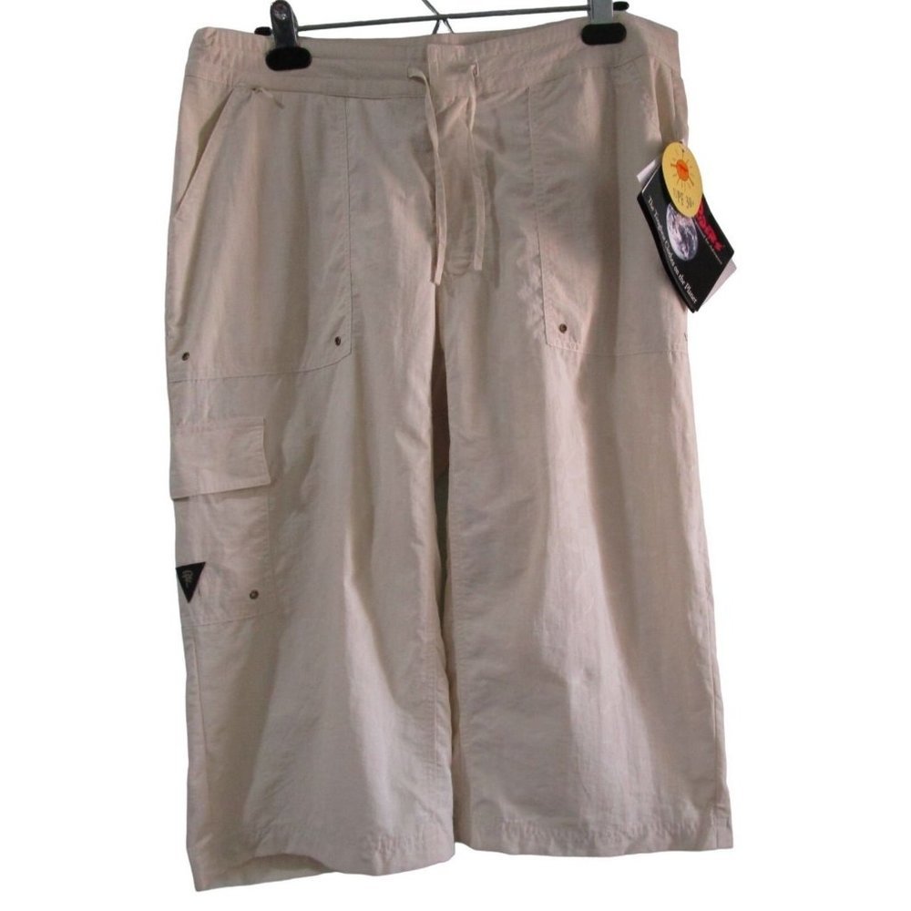 RailRiders Water Capris Ladies Medium Sandflower UPF 30+ NWT Performance Wear
